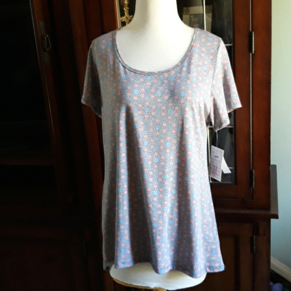 NWT LuLaRoe Clssic T Medium - Picture 2 of 7